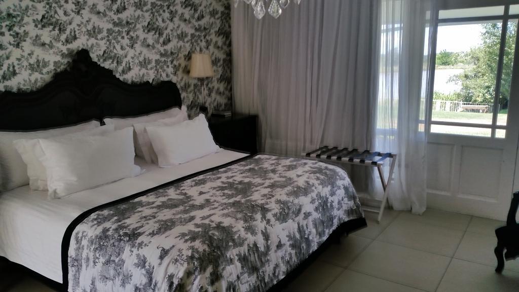 La Riviera Boutique Guesthouse & Spa Aliwal-Noord Kamer foto